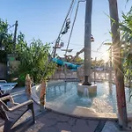 Kemp Mobil Confortable Avec Terrasse Pour 6 Personnes - Api-1-52-827 Agde